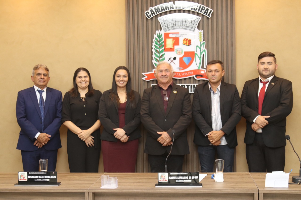 Mesa Diretora toma Posse - Biênio 2023/2024 